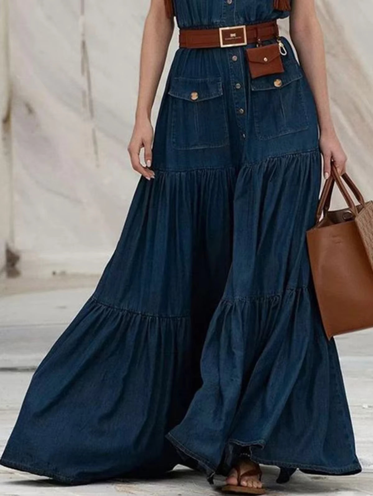 Vintage-Inspired Women's Denim Tank Dress with Pockets - Casual Retro A-Line Style for Summer 2024