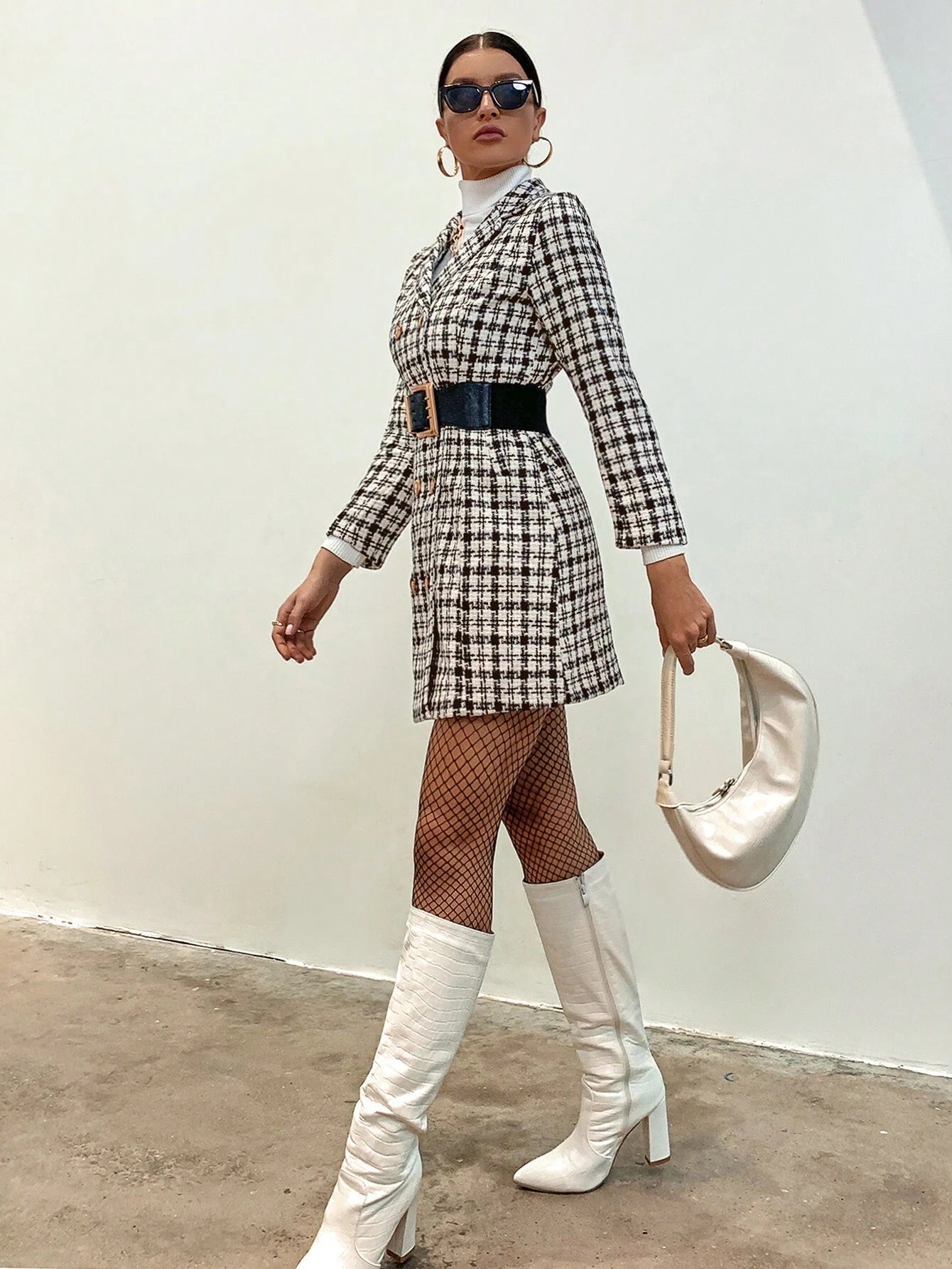Chic Aveloria Plaid Double Breasted Tweed Overcoat for Women - Elegant Regular Fit Workwear in Apricot
