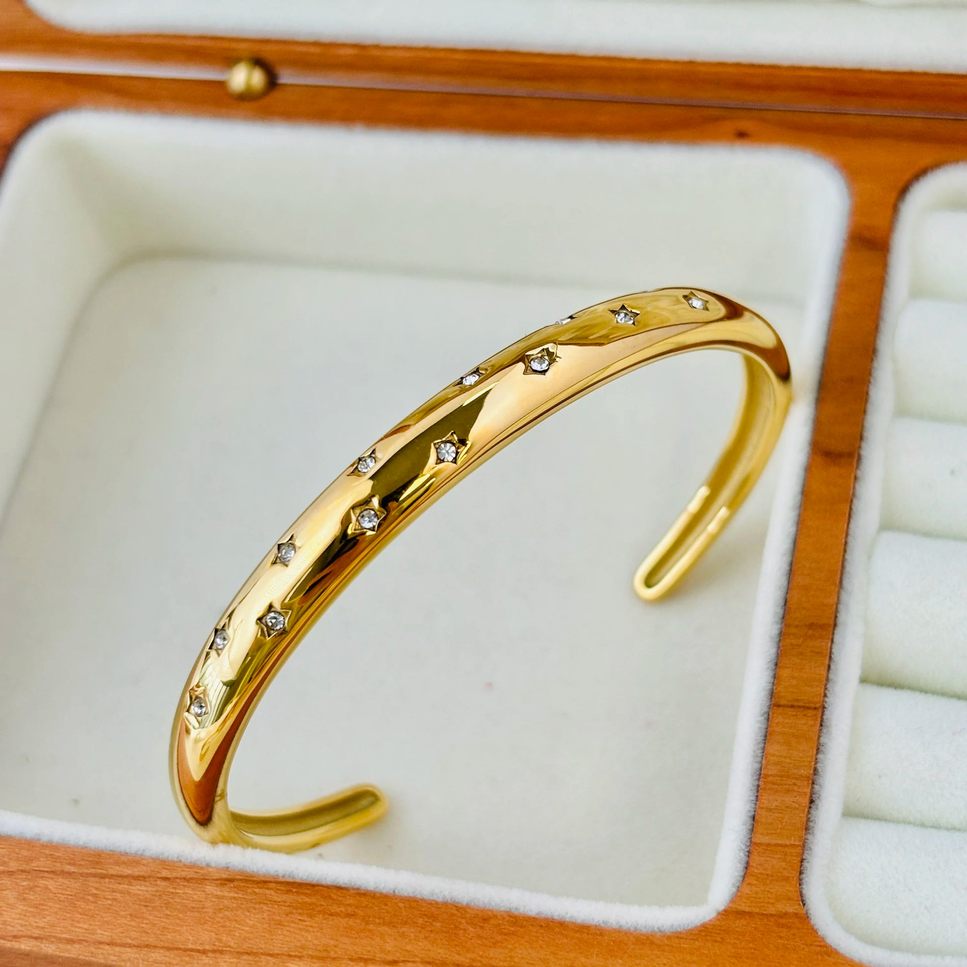 Waterproof Luxury Colorful Cubic Zirconia Bangles Stainless Steel Open Bracelet Bangle 18K Plated Fashion Jewelry Women