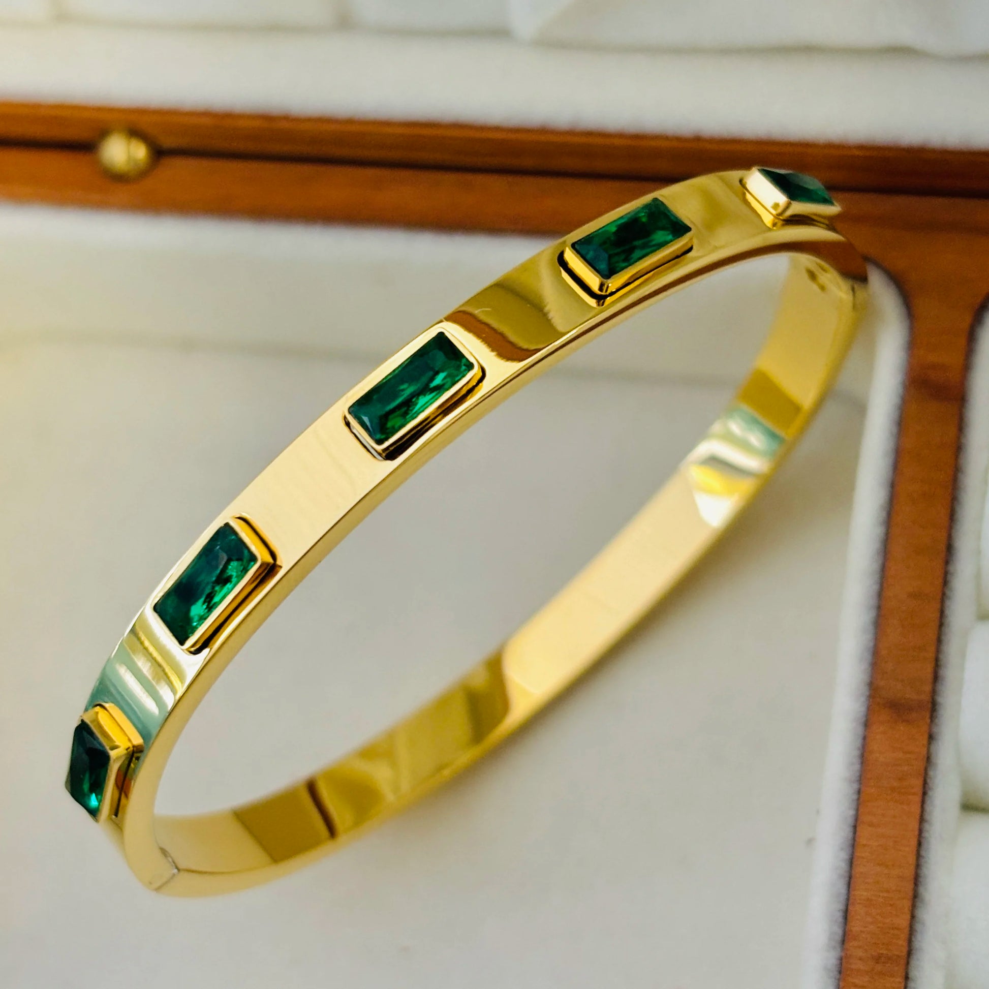 Waterproof Luxury Colorful Cubic Zirconia Bangles Stainless Steel Open Bracelet Bangle 18K Plated Fashion Jewelry Women
