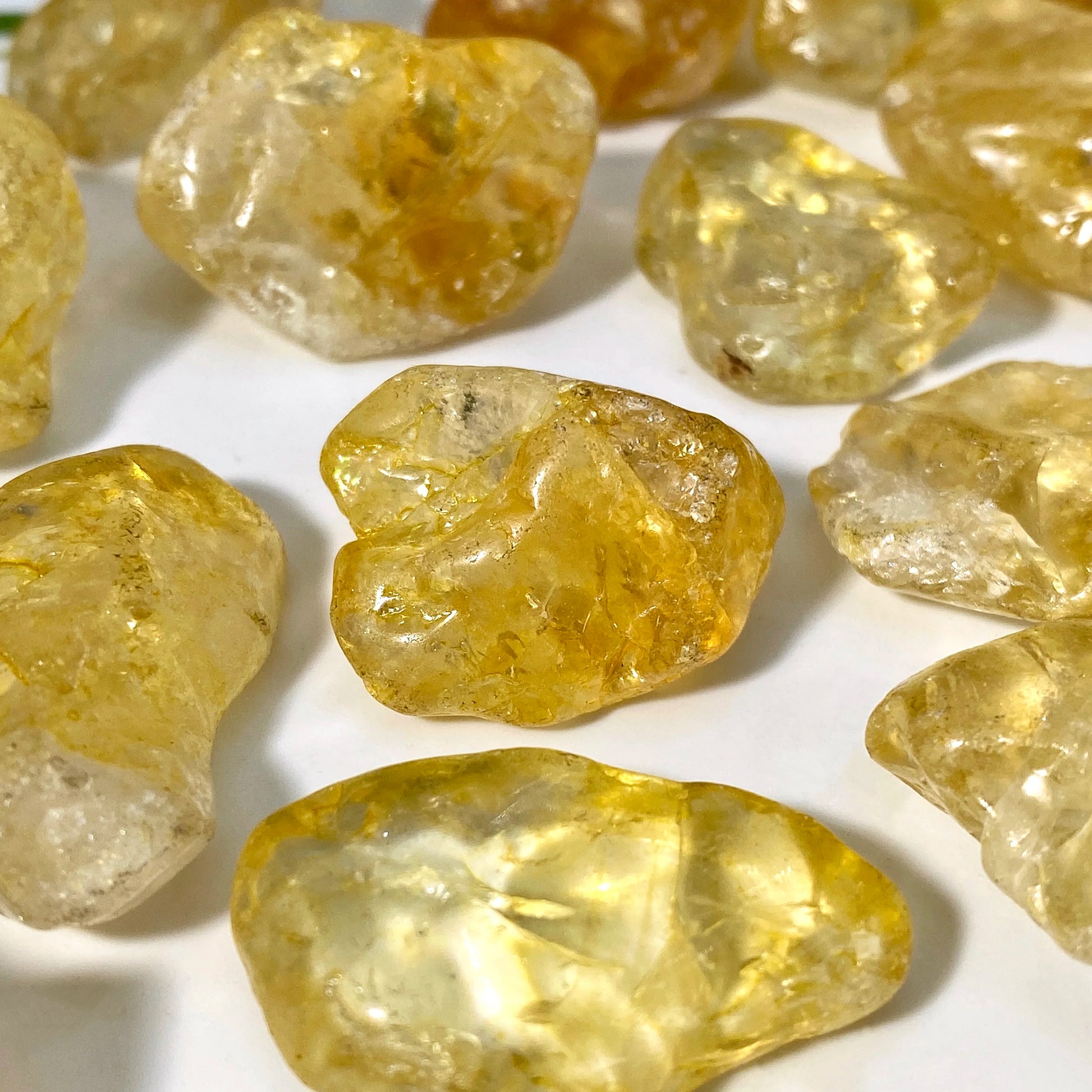 1PC High Quality Random Citrine Raw Stone Crystal Natural Crystal Raw Stone,Gemstone Jewelry,Glitter, Healing Crystal,Friendgif